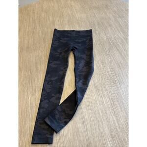 Spanx Camo Printed High-Waist Tummy Control Leggings Size XS a1507